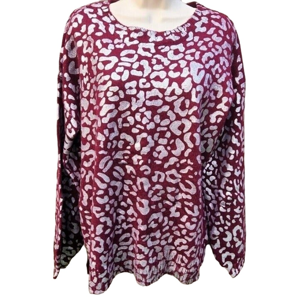 NWT Kori America Burgundy Foil Leopard Print Sweater Women's Medium CrewNeck‎